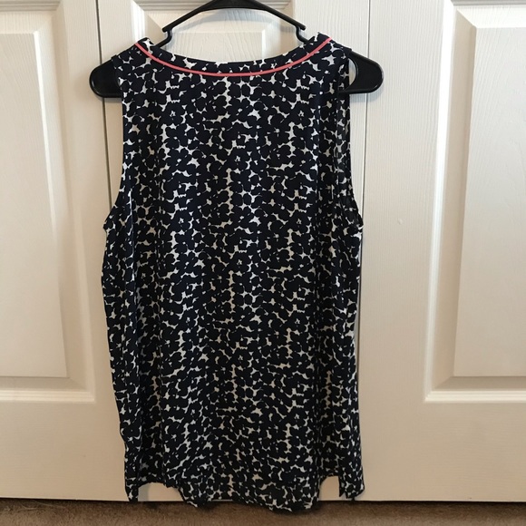 LOFT Tops - New LOFT Outlet Floral Sleeveless Blouse Size M